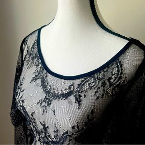 Never worn | Emery Rose | Top | 2XL | Black Lace